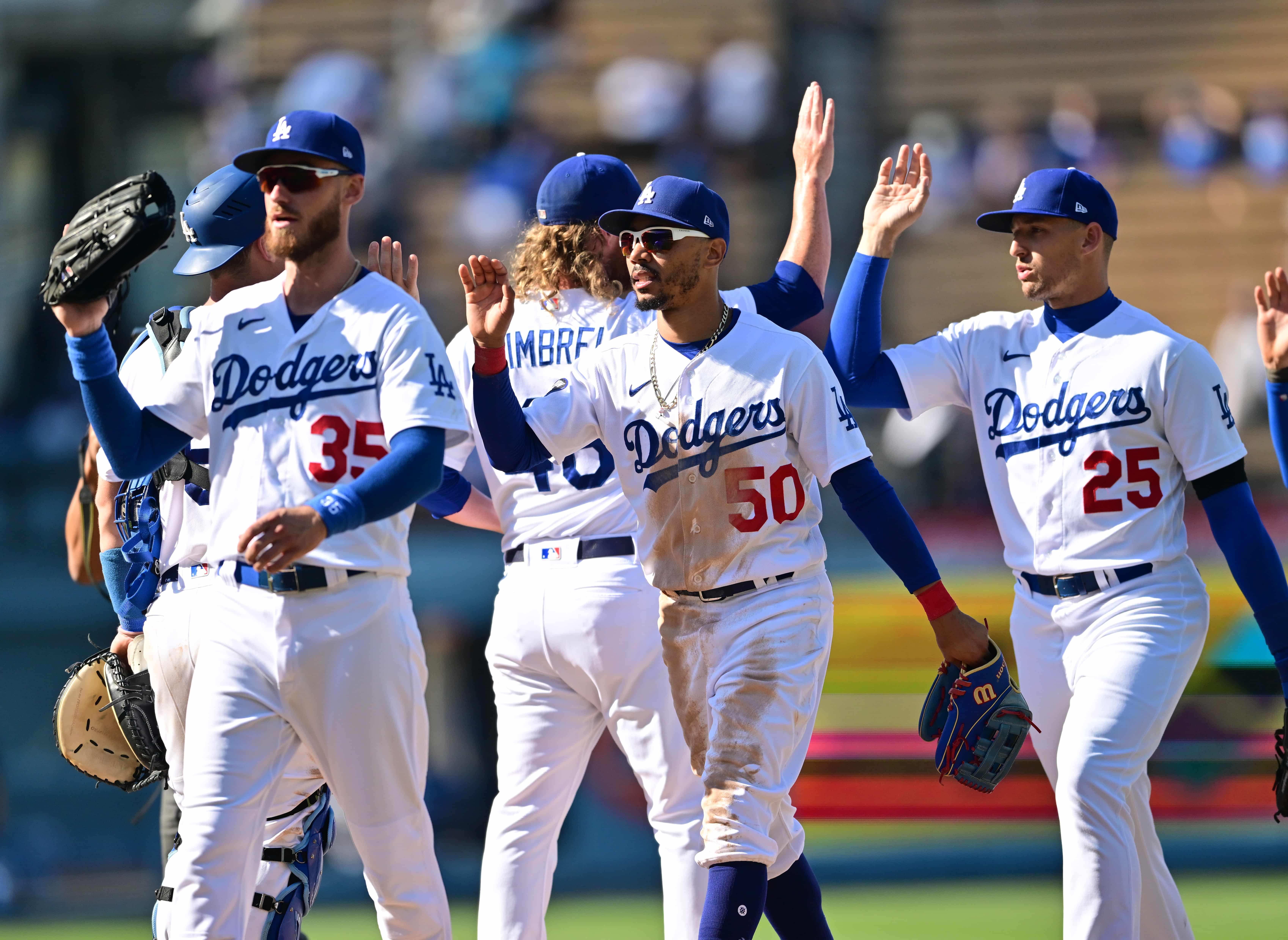 The top playoff seed is up for grabs, but the Dodgers aren't